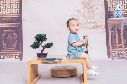 忻州宝宝汗毛重怎么办